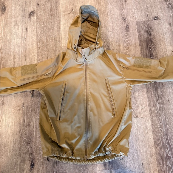 Condor Summit Tactical Softshell Jacket - Picture 3 of 5